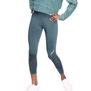 Teal VS Leggings 👟